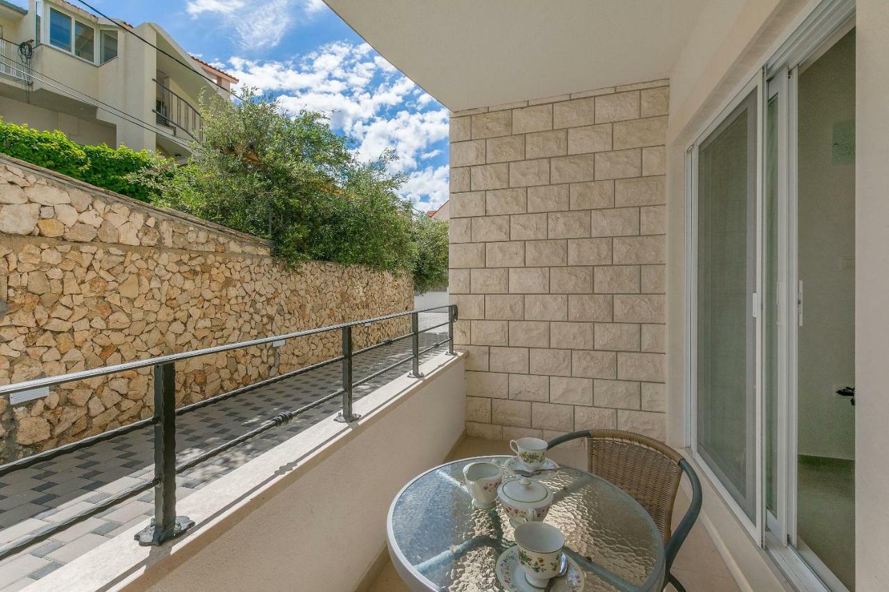 Apartments Villa Aquamarine Duće Exterior foto